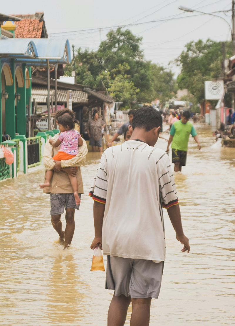 Emergencia-humanitaria-en-cordoba-los-bancos-de-alimentos-brindan-ayuda-con--sancocho-liofilizado-la-nueva-apuesta-en-artencion-a-emergencias