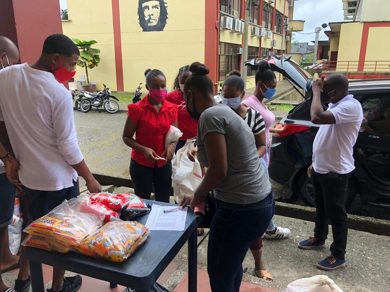 activa-corredor-humanitario-para-atender-a-familias-afectadas-por-la-emergencia-invernal-6